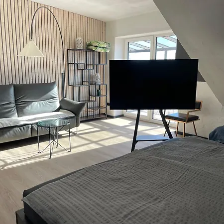 Family Guenzburg - 15 Minuten Zum Legoland, Wlan Und Kostenloser Parkplatz Apartamento