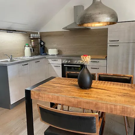 Apartment Family Guenzburg - 15 Minuten Zum Legoland, Wlan Und Kostenloser Parkplatz